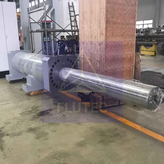 Cylindre hydraulique à pression lourde fabriqué par Tailer pour l'industrie sidérurgique 0