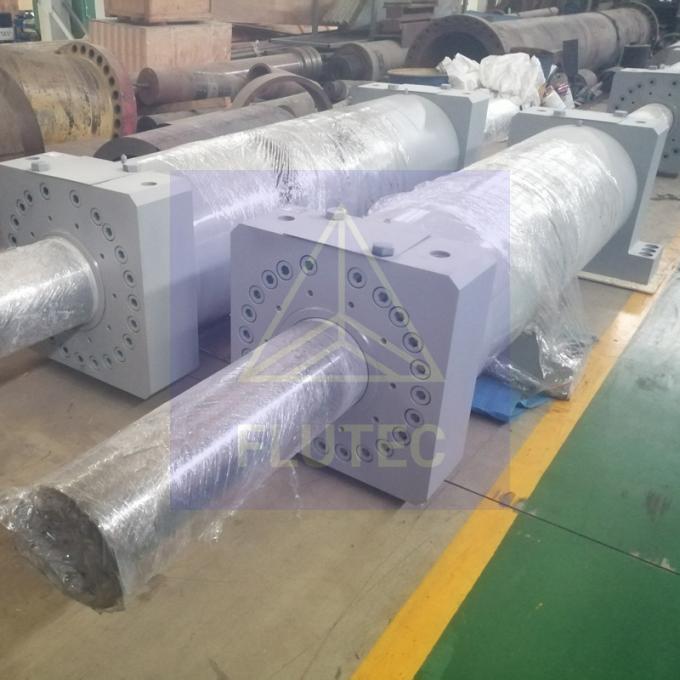 Cylindres hydrauliques à double action personnalisés en acier au carbone pour l'industrie sidérurgique 2