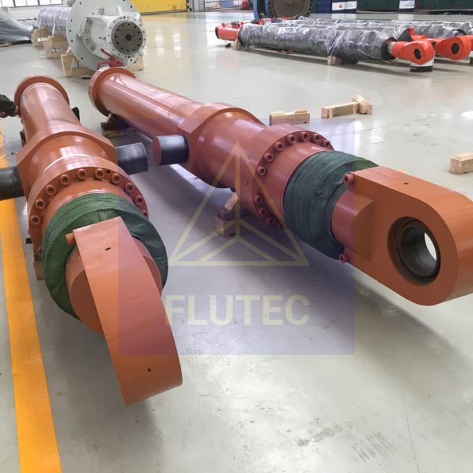 Cylindre hydraulique à longue course sur mesure pour barrage d'eau 1