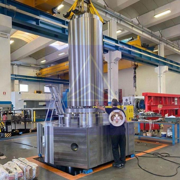 Cylindre de presse hydraulique à extrusion extrêmement grande pour l'industrie sidérurgique 3