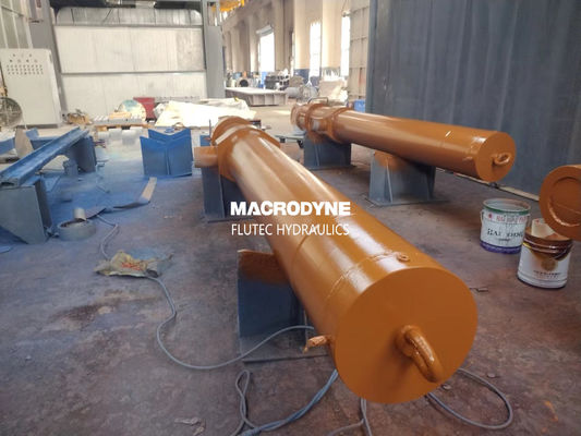 Fabrication de cylindres d'huile pour presses hydrauliques industrielles lourdes