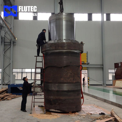 Cylindre hydraulique à grande profondeur pour presses de 2000 tonnes